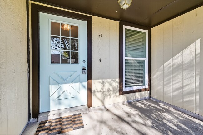 Photo - 22822 Elsinore Dr