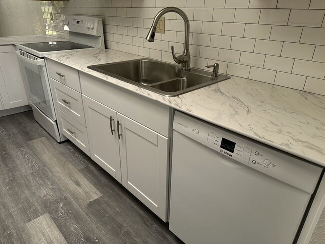 Photo - TOWNHOME - WILD TURKEY