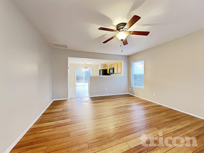 Photo - 4560 Stone Mountain Dr