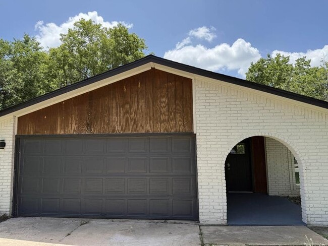 Photo - 7207 E Meadow Bend Dr