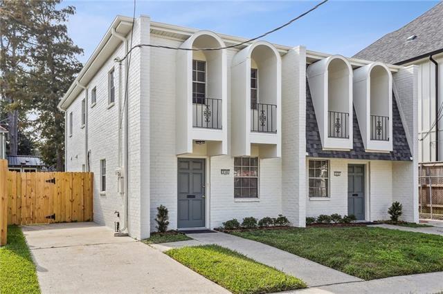Photo - 210 Hyacinth St