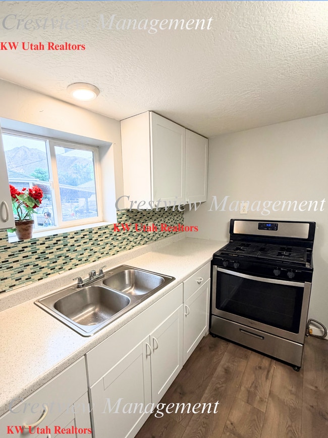 Photo - Monroe Blvd Duplex Unit BACK