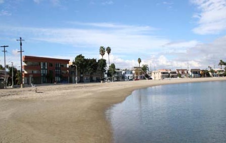 Ocean Elements at Belmont Shore Apartments