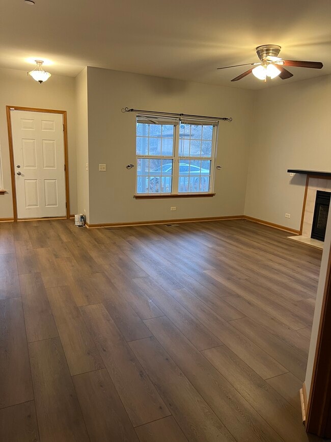 Photo - 102 Louie Ln