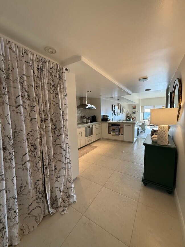 Photo - 175 E Delaware Pl Unit 5819