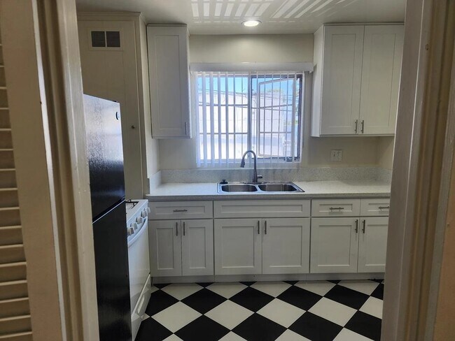 6326 Coldwater Cyn