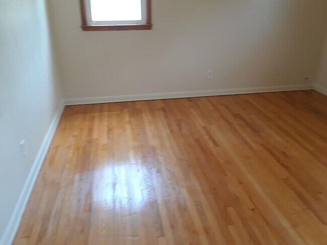 Bedroom - 103 Prospect Ave Unit #1 DOWNSTAIRS