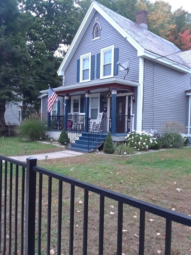 Photo - 21 Center St Unit 21 center st Easthampton