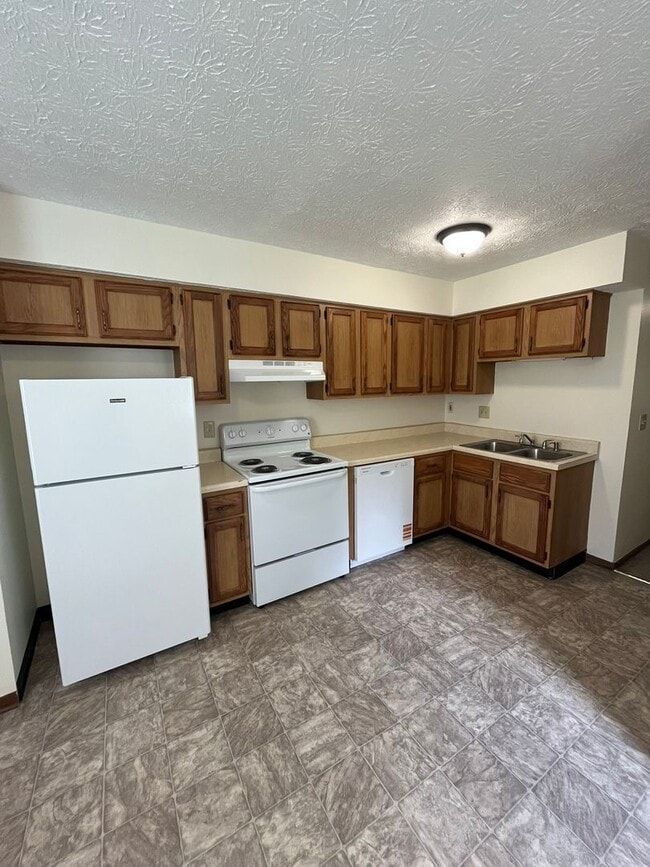 Photo - Creve Coeur Lane Unit 8795 Creve Coeur Lane