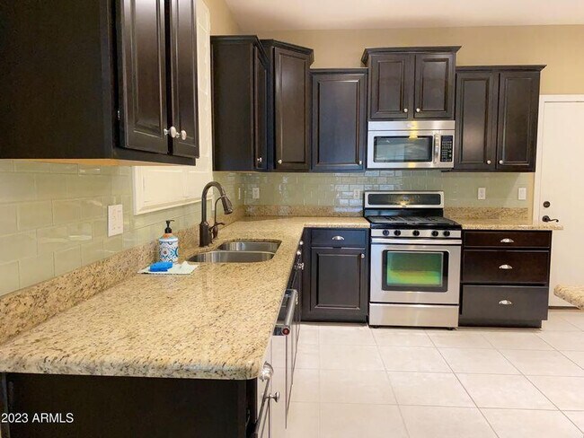 Photo - 2971 E Ridgewood Ln