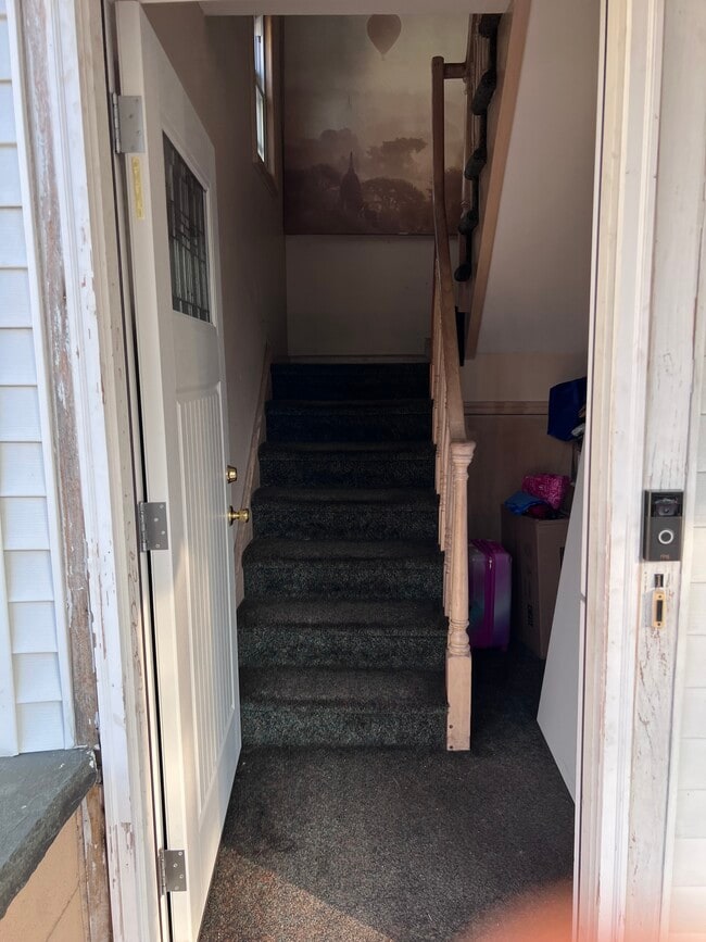 Photo - 185 Hadley Ave Apartments Unit 2