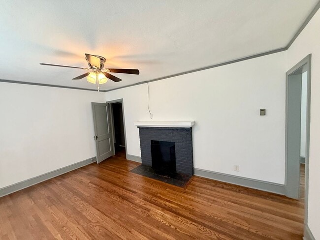 Photo - 3BR Normaltown Charmer