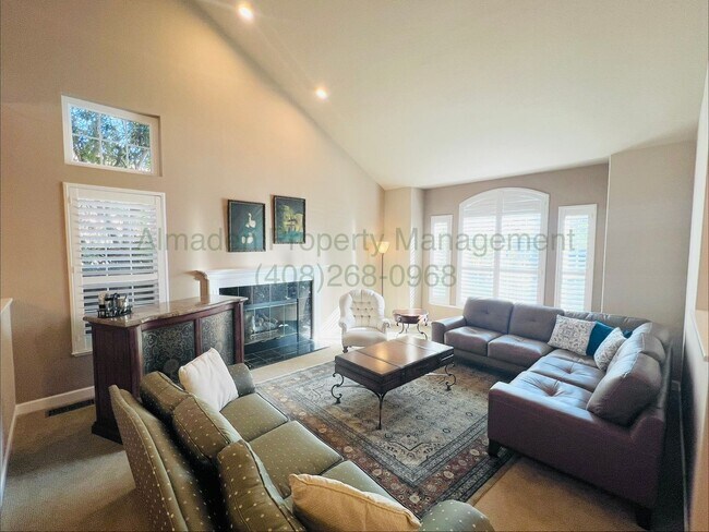 Photo - 7000 Sterling Gate Ct
