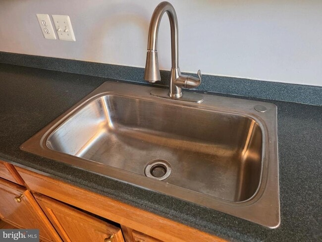 Photo - 20387 Fallsway Terrace