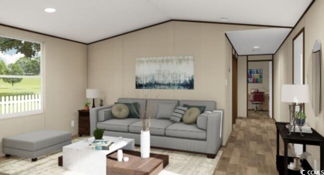 Photo - 600 Ermine Rd