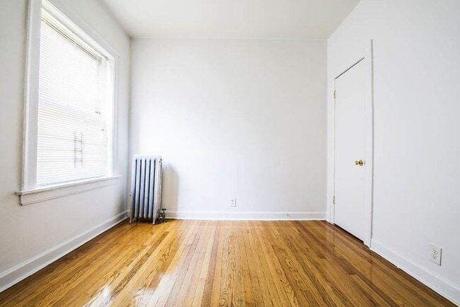 Photo - 7929 S State St