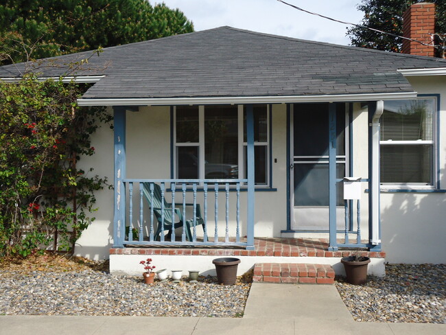 Cute Monterey Home - Cute Monterey Home