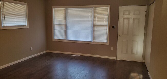 Photo - 3 Bedroom Close to Highway - Section 8 Welcomed