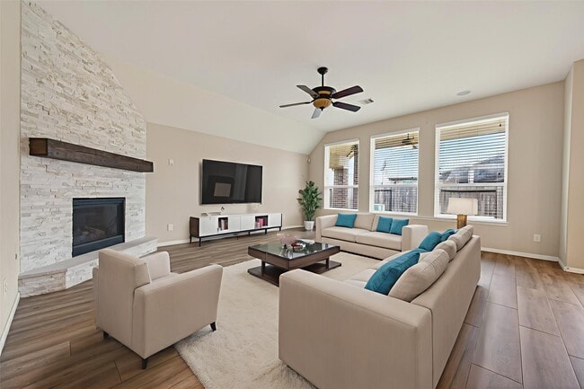 Photo - 18206 Florence Run Ln