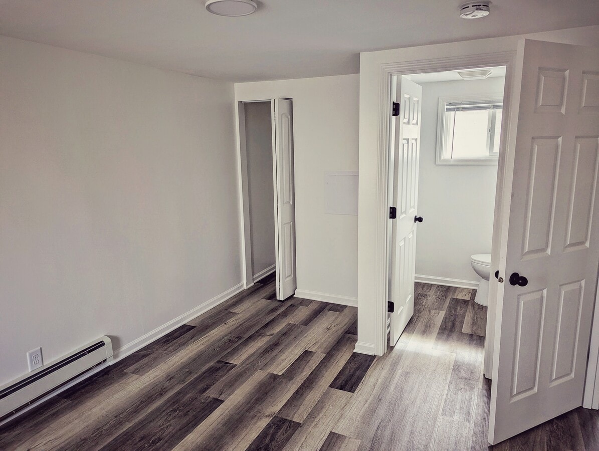 Photo - 868 S Huron Rd Unit Apt 4