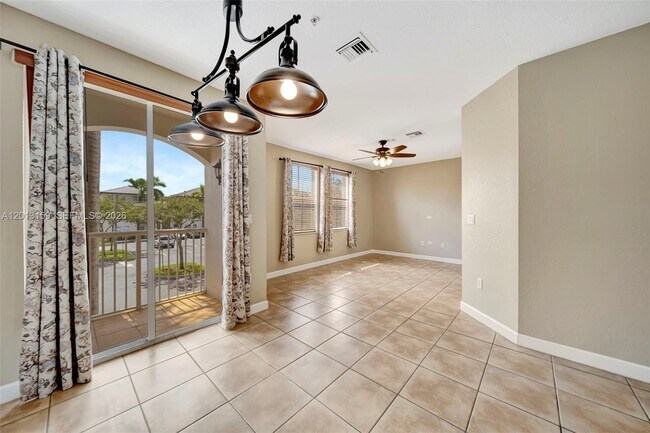 Photo - 4361 SW 160th Ave Unit 208