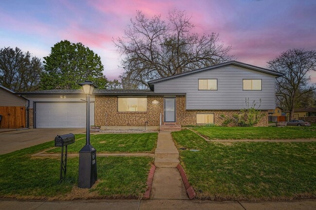 Photo - 1430 Lashley St