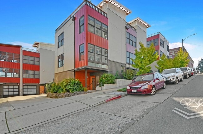 Building Photo - 416 S 6th Ave