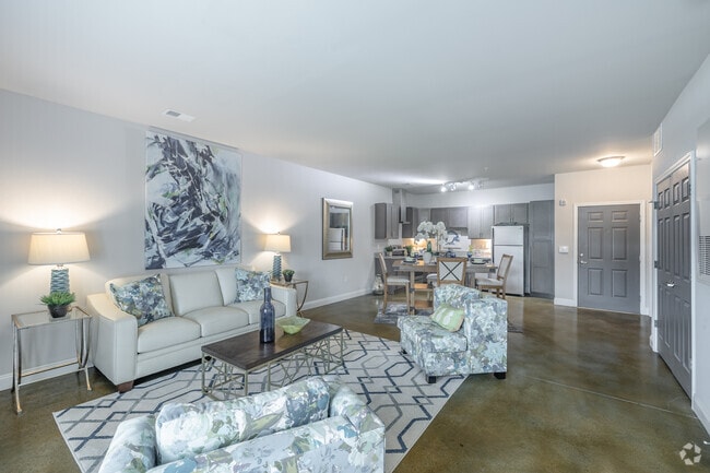 2BR, 2BA - 1,264SF - Open Floor Plan