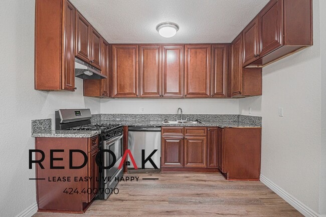 Photo - 1930 S Del Mar Ave Unit 5