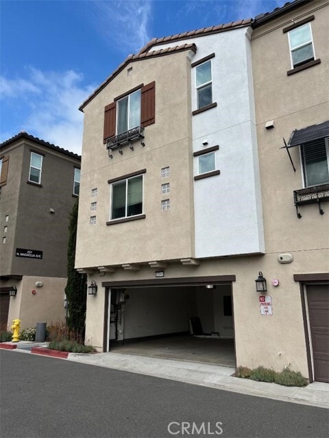 Photo - 253 N Magnolia St Unit 5