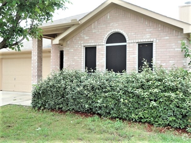 Building Photo - 7017 Stetter Dr Rental