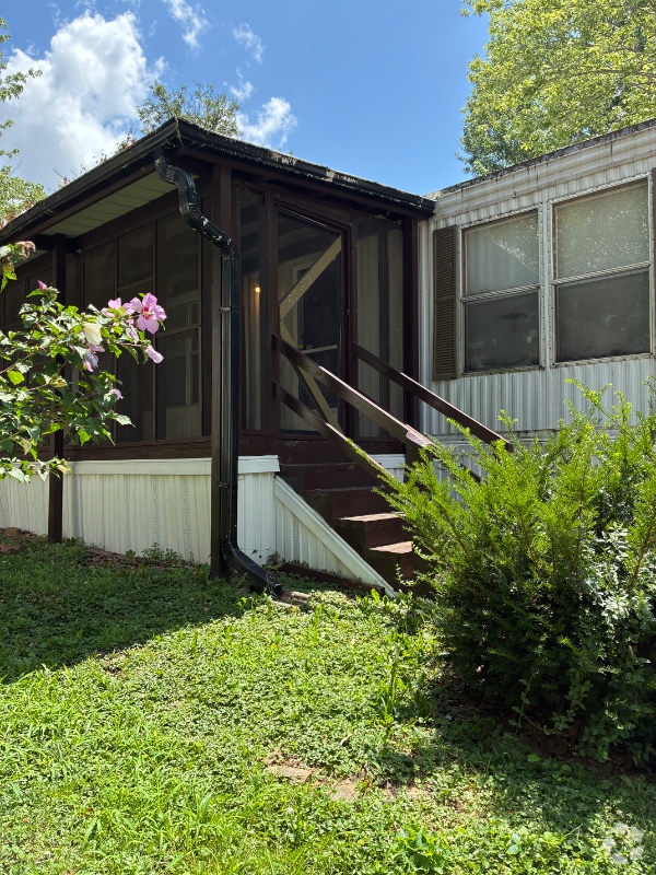 Building Photo - 2710 N Farm Rd 137 Rental