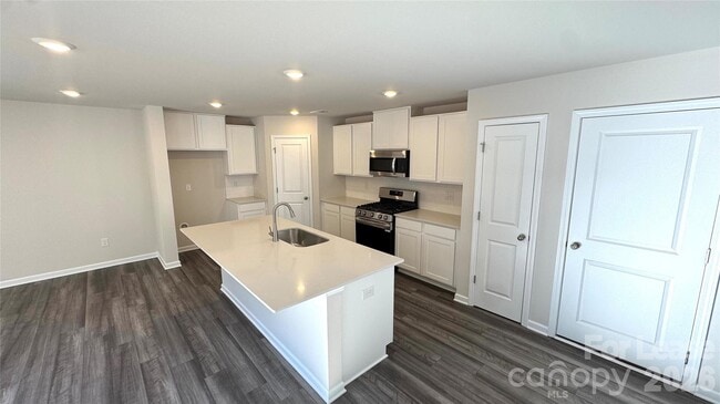 Photo - 3307 Crawford Ave