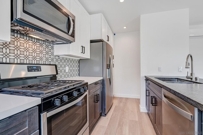 Photo - 426 Arbor Dr