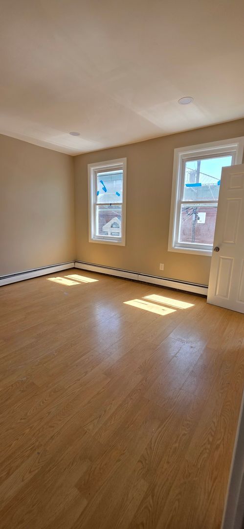 Photo - 222 Cross St Unit 2