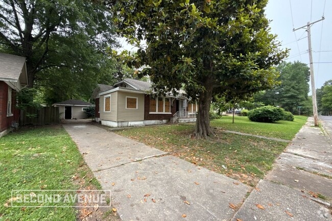 Building Photo - 3445 Carnes Ave Rental
