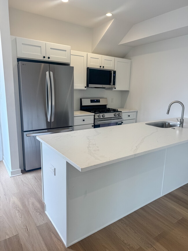 Photo - 2539 Grays Ferry Ave Unit 3