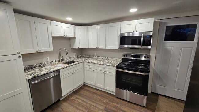 Photo - Franklin Unit 641 1/2