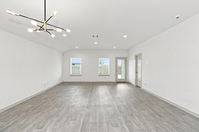 Photo - 1826 Plantation Pl