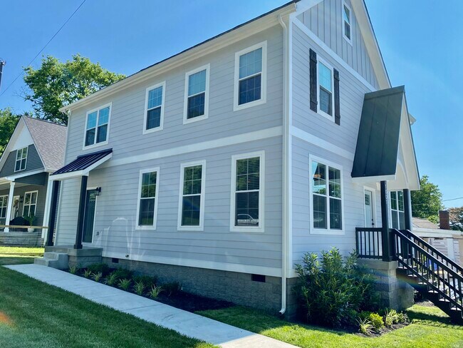 Photo - 1001 Thomas Ave