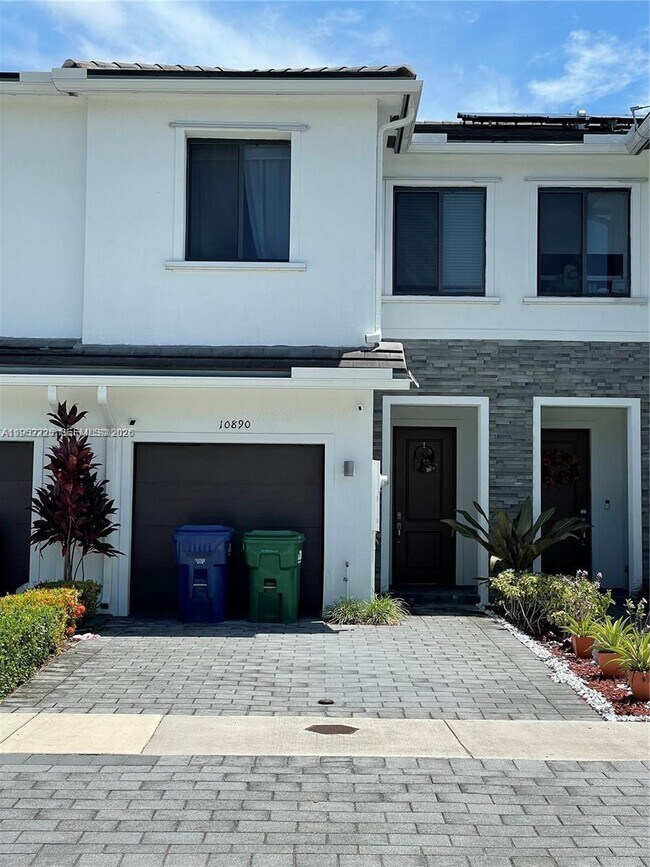 Photo - 10890 SW 235th St