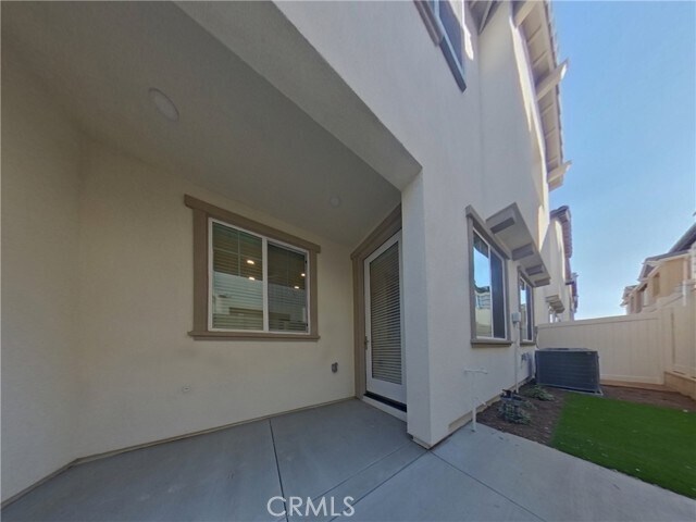 Photo - 31695 Willowood Way