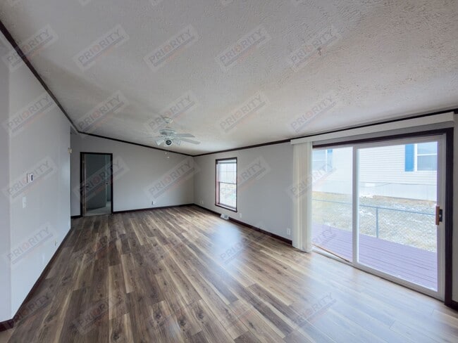 Photo - Spacious 4 bedroom single family home