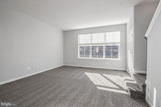 Photo - 1057 Flint Ct