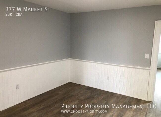 Photo - 377 W Market St