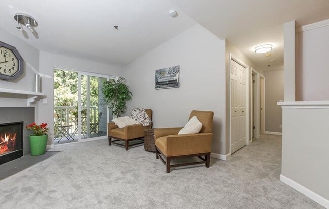 Photo - 3 Bed 2 Bath Condo is Available for Rent!
