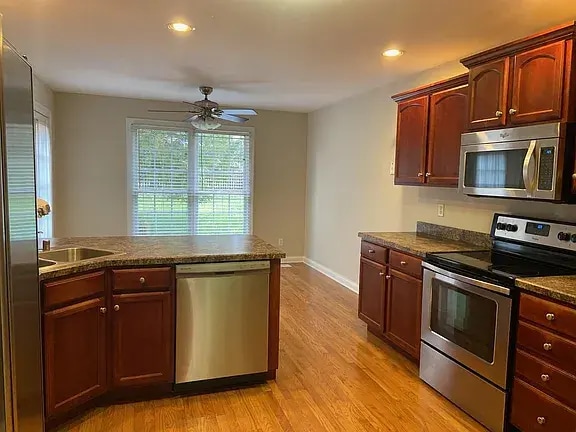 Photo - 10807 Bardstown Woods Blvd