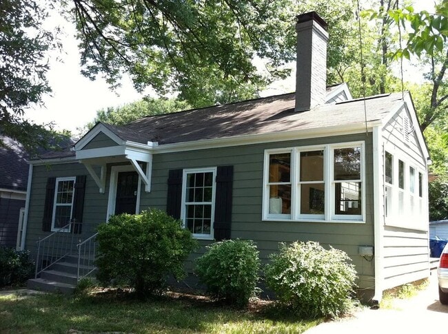 Photo - 1189 Francis St NW