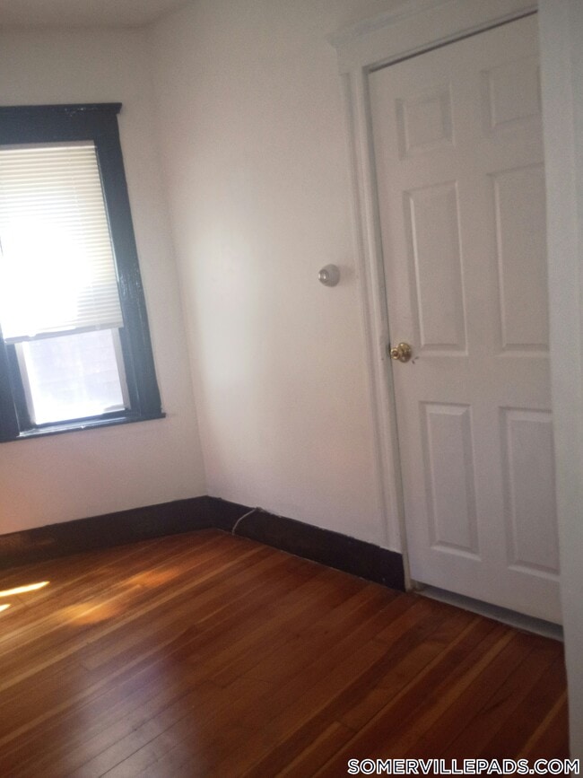 Photo - 119 Temple St Unit 2