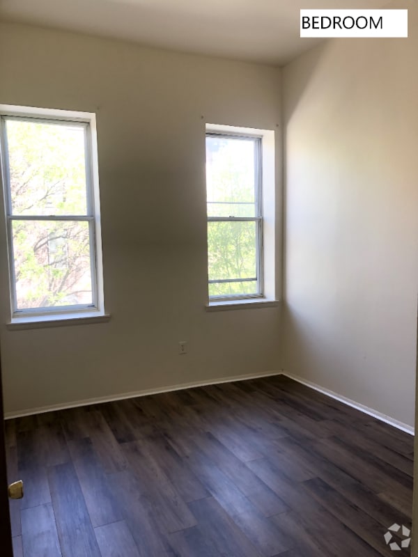 Building Photo - 810 St Paul St Rental